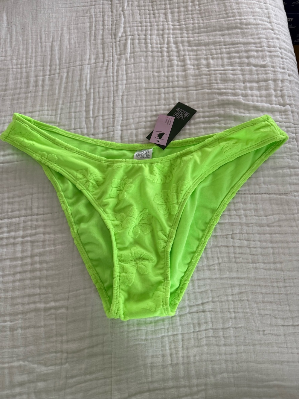 NWT Wild Fable Bikini Bottoms Size XL